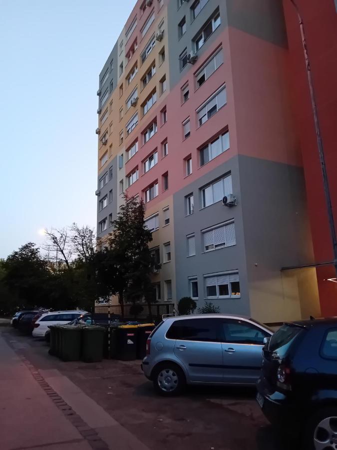 Green Belt Apartmann Budapeste Exterior foto